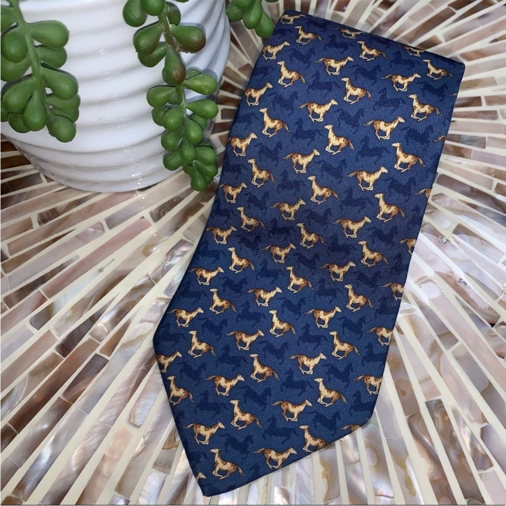 Salvatore Ferragamo 100% Silk Tie